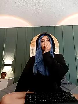 Indira_Vibes from StripChat