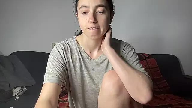 iren_ferrari from StripChat is Freechat