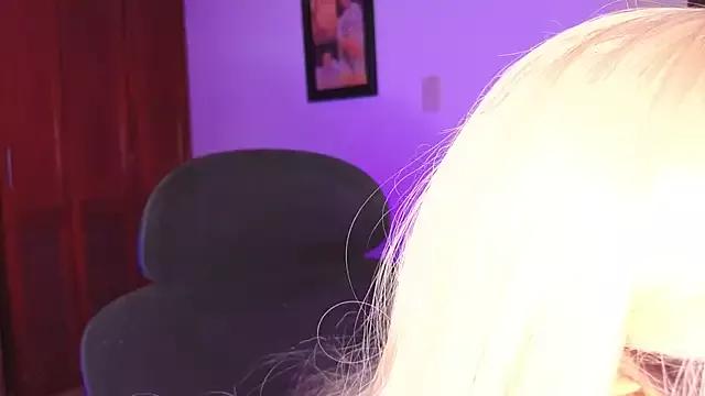 iridesa- from StripChat