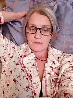 irinamaux on StripChat 