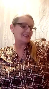 irinamaux on StripChat 