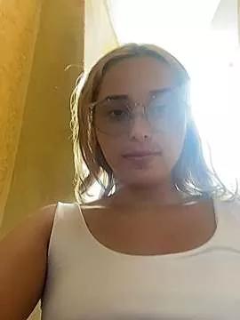 iris3019 on StripChat 