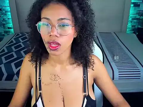 Iris_Evanss from StripChat