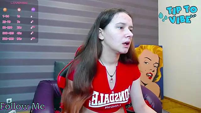 iris_nikhols from StripChat