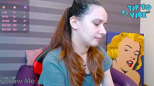iris_nikhols from StripChat