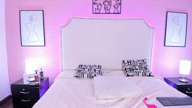 Iris_Thompson_ from StripChat