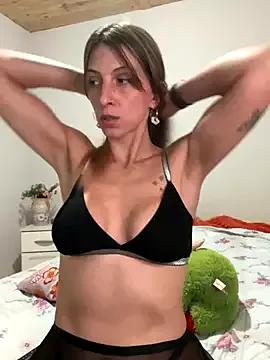 Irisdollhot from StripChat is Freechat