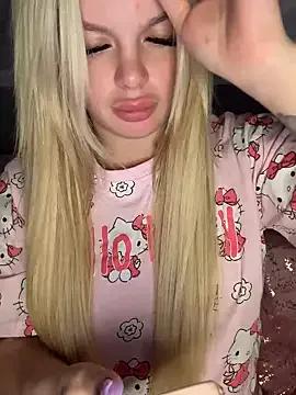 Irish_BarbieMilfx from StripChat