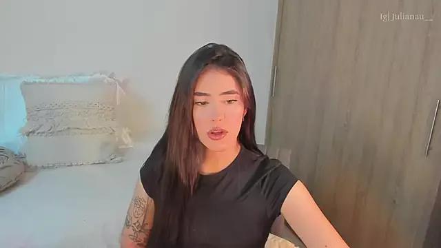 iriswest_ from StripChat is Freechat