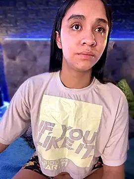 Isaabella_LS from StripChat