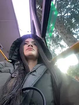Isabella21_ from StripChat is Freechat