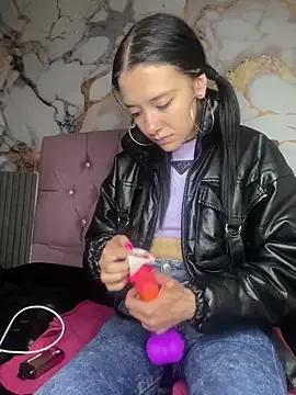 Girls: try live performances with matured performers, from dancing to quirks, in a variety of beautiful sex cams.