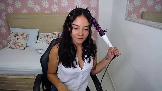isis_18 from StripChat