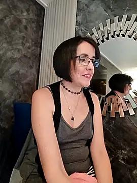 IsisBlake from StripChat