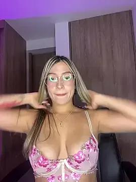 Girls: try live performances with matured performers, from dancing to quirks, in a variety of beautiful sex cams.