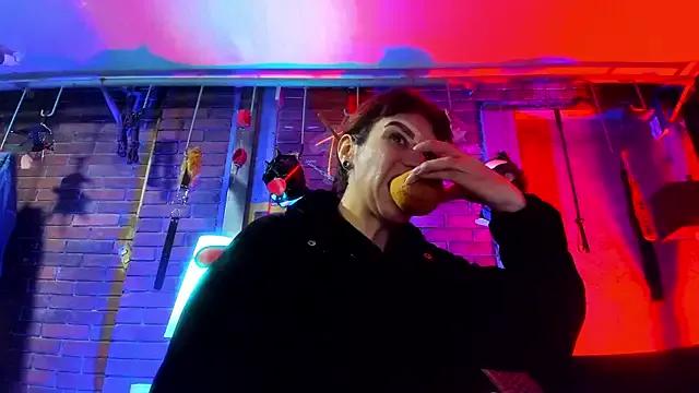 Girls: try live performances with matured performers, from dancing to quirks, in a variety of beautiful sex cams.
