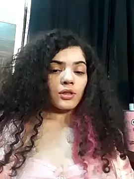 izumikarol from StripChat is Freechat