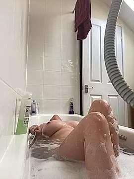 Izzy3434 from StripChat