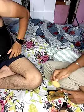 Jaan_jaani45 from StripChat is Freechat