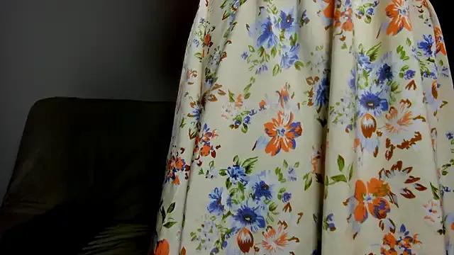 Jade_Morelli from StripChat is Freechat