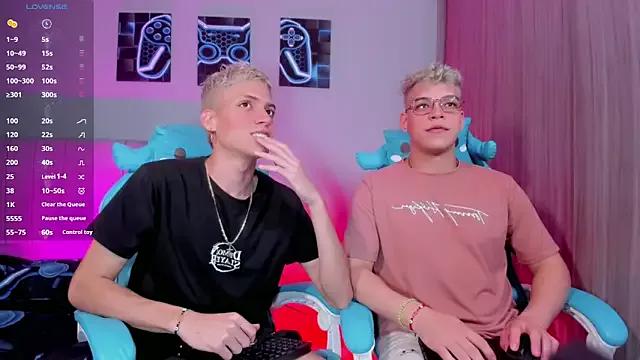 jake_and_joaquin from StripChat is Freechat