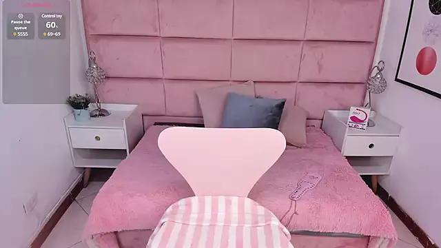 Janah_Myers from StripChat is Freechat
