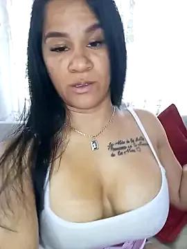 JanethLuz from StripChat is Freechat