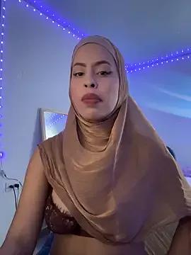 JannaNader12 from StripChat