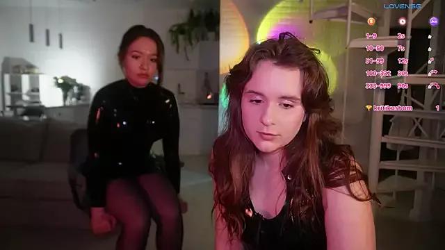 Girls: try live performances with matured performers, from dancing to quirks, in a variety of beautiful sex cams.
