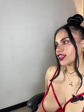 Girls: try live performances with matured performers, from dancing to quirks, in a variety of beautiful sex cams.