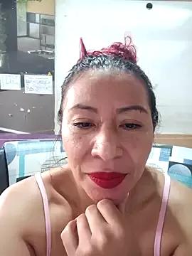jenna_dirtylove from StripChat is Freechat