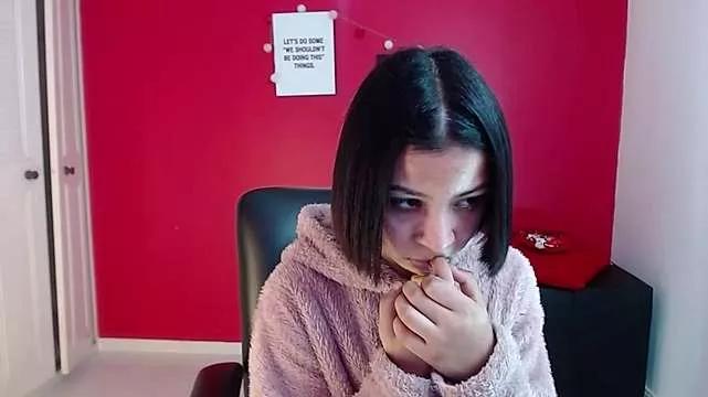 Jennie_Whitee1 from StripChat