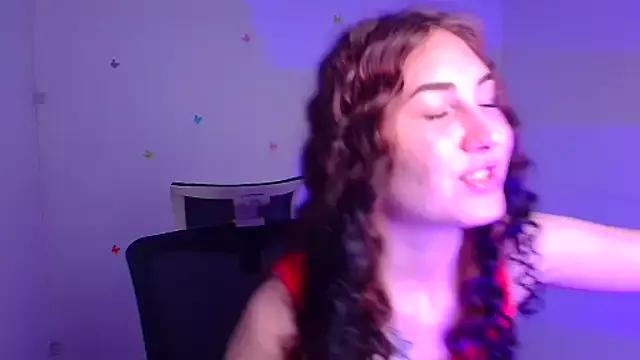 Jennifer_Blum from StripChat