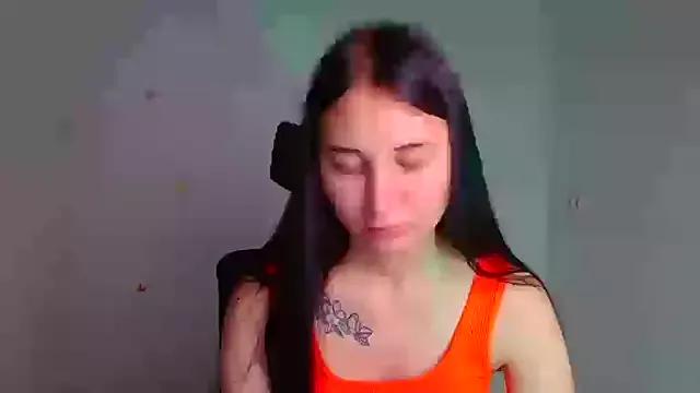 Jennifer_Blum from StripChat