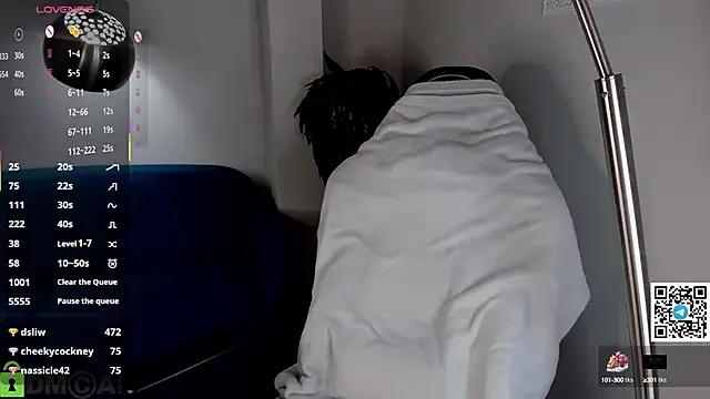 Jennifer_Wadee from StripChat