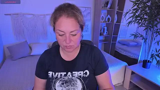 JenniferLight from StripChat