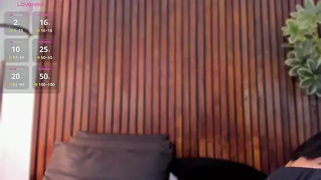 Jennmiiller_ from StripChat