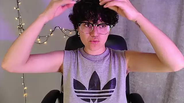 jeroharper from StripChat is Freechat
