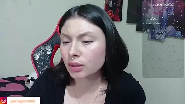 Girls: try live performances with matured performers, from dancing to quirks, in a variety of beautiful sex cams.