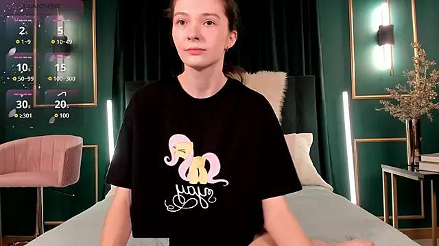 Girls: try live performances with matured performers, from dancing to quirks, in a variety of beautiful sex cams.