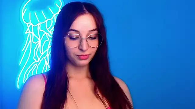 Jessie_Kisss from StripChat