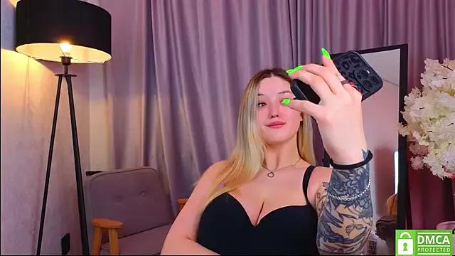 Girls: try live performances with matured performers, from dancing to quirks, in a variety of beautiful sex cams.
