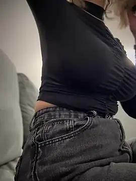 JessyRey from StripChat