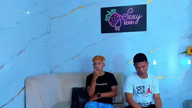 Jhonnys_boys from StripChat is Freechat