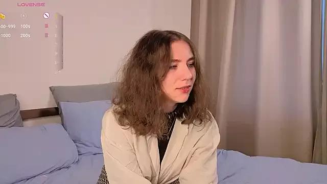 Girls: try live performances with matured performers, from dancing to quirks, in a variety of beautiful sex cams.