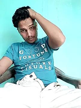 JOHN_IS_LIVE from StripChat is Freechat