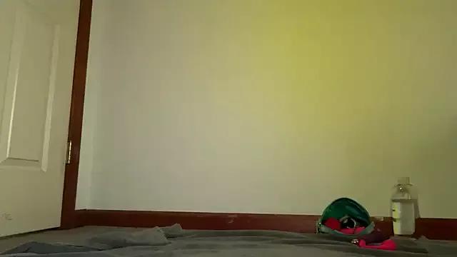 JordanSilk from StripChat is Freechat