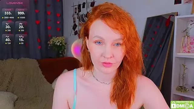 JoyceJones from StripChat is Freechat