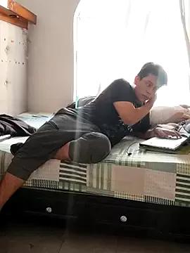 juan_penetreitor from StripChat is Freechat