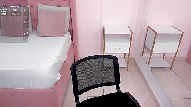 juliana_davies_ from StripChat is Freechat